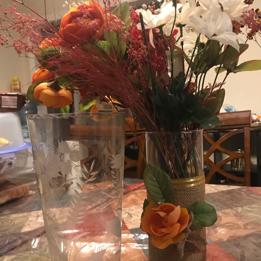 3 glass vases